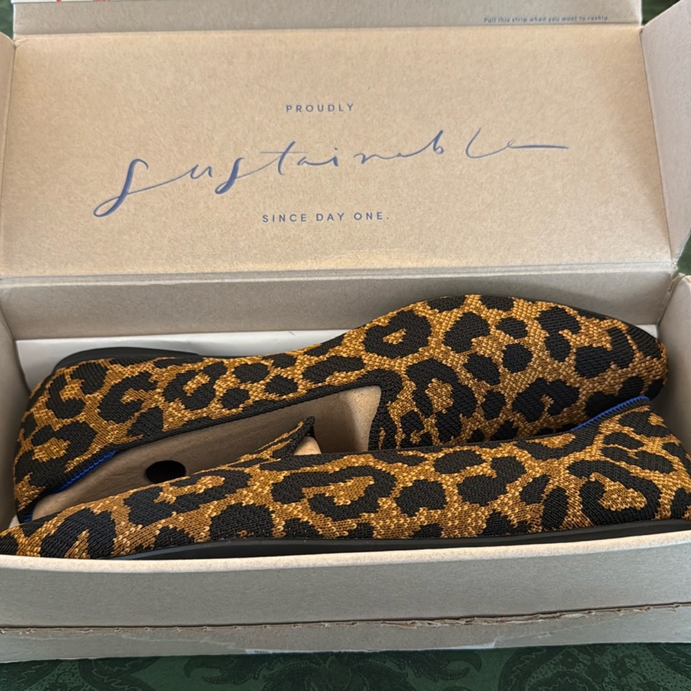 Rothys almond loafers. Classic leopard. New in box. 9.5
